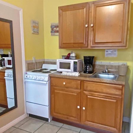 Bella Sirena Inn St. Pete Beach Luaran gambar