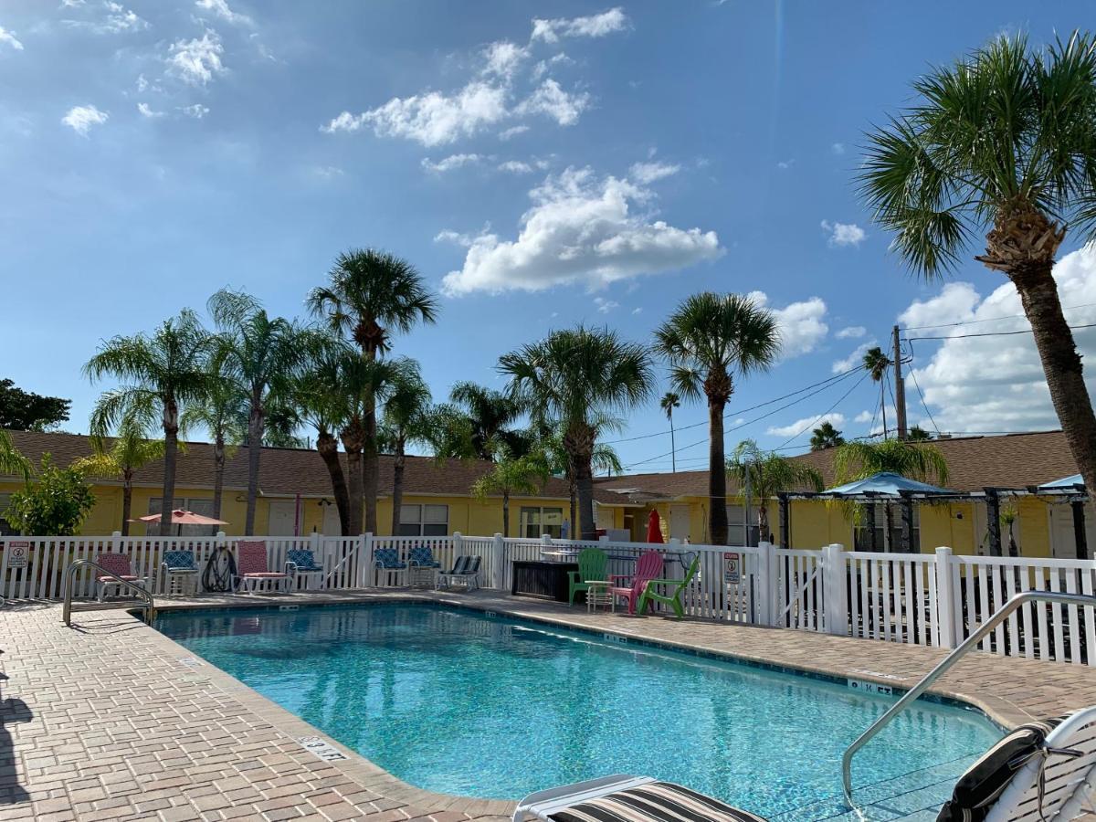 Bella Sirena Inn St. Pete Beach Luaran gambar